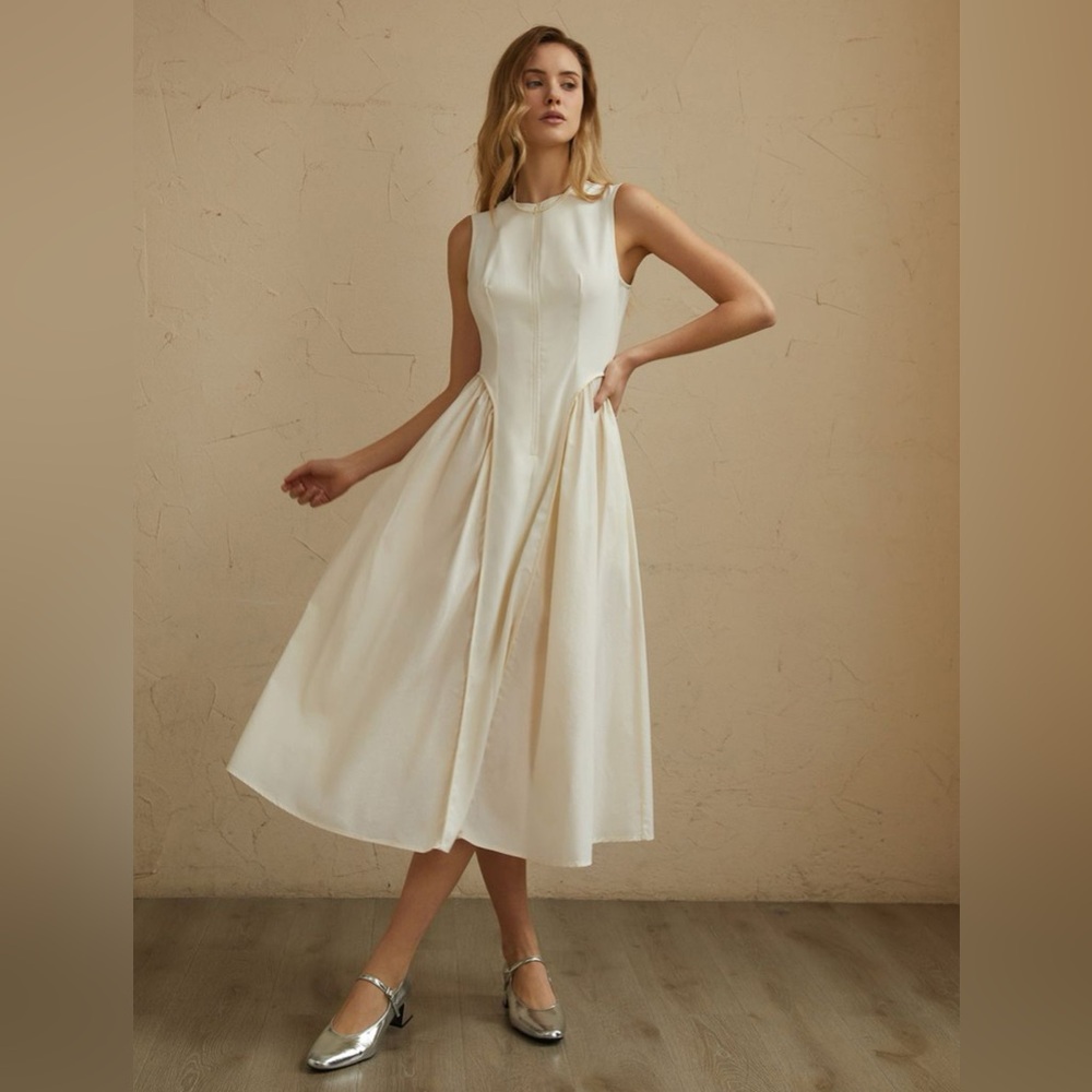 Commense Sleeveless Pockets Pleated Midi Dress XS - House Of CB
